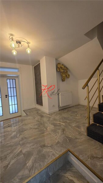 Vanzare apartament 2 camere in vila, Ferdinand